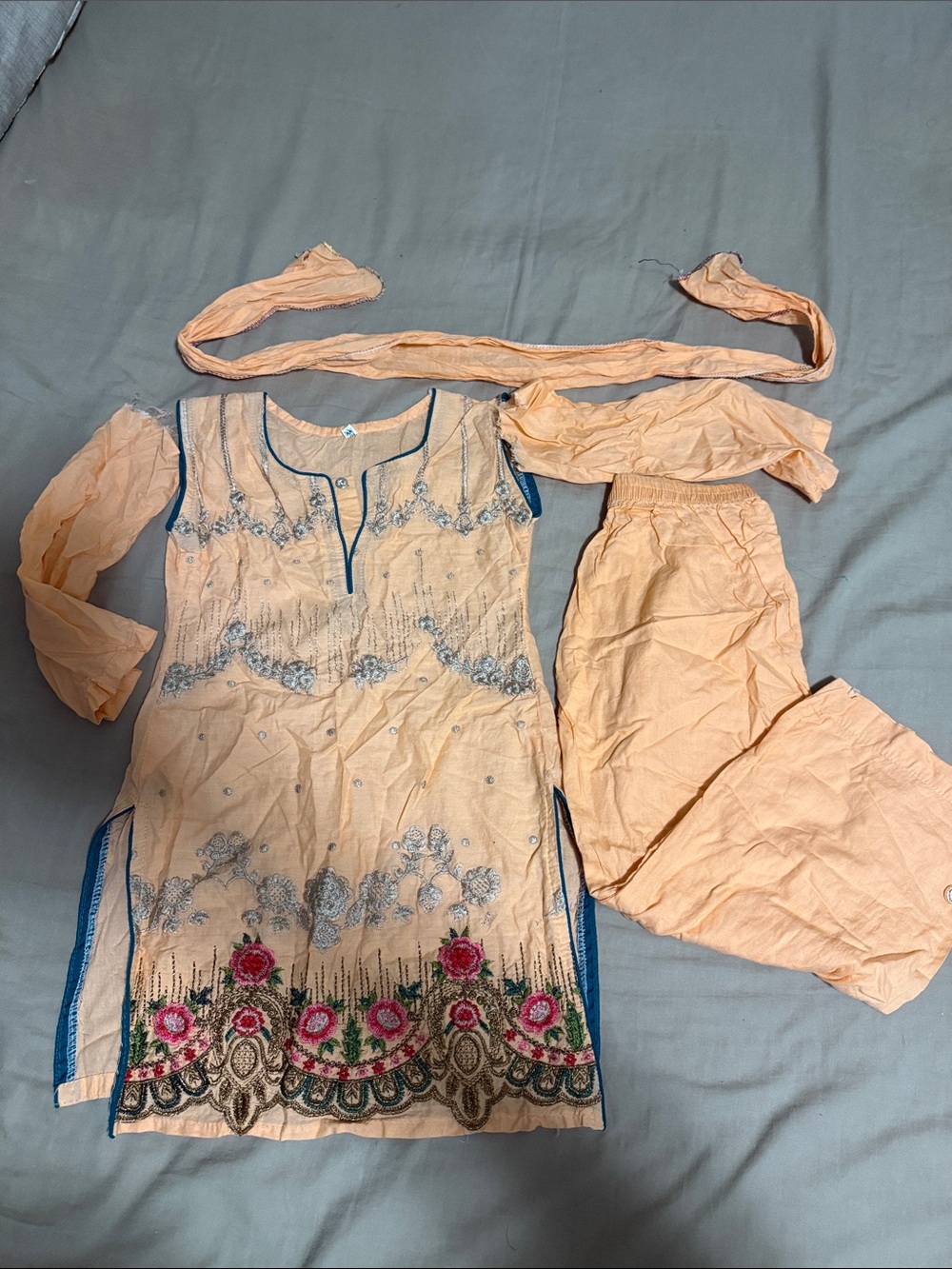 4-5 years old Peach Embroidered Salwar Kameez Set with Floral Hem